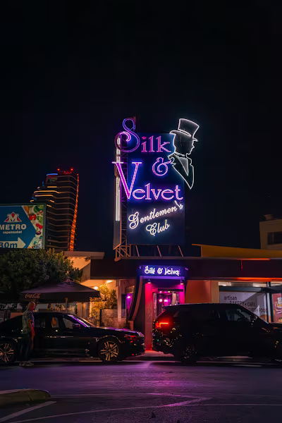 Silk velvet gentlemen's club
