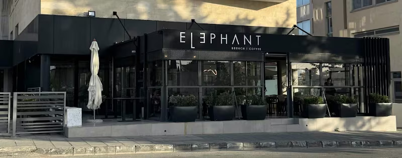 ELEPHANT.BRUNCH.CAFE