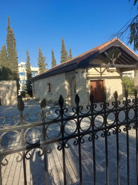 Εκκλησάκι Αγίου Στυλιανού, Λινόπετρα